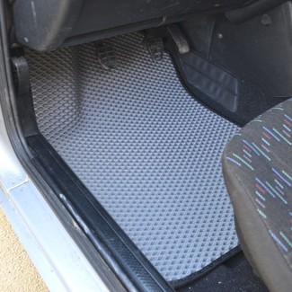 Ворсовые коврики на Volkswagen Golf 3 1991 - 1998 в Хабаровске Ворсовые коврики на Volkswagen Golf 3 1991 - 1998 в Хабаровске