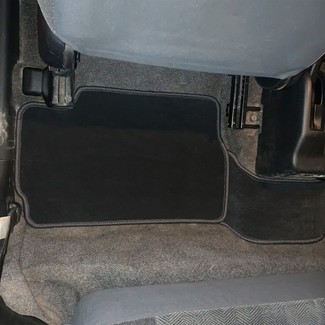 Коврики на Mitsubishi Pajero iO 1998&nbsp;-&nbsp;2007 в Хабаровске