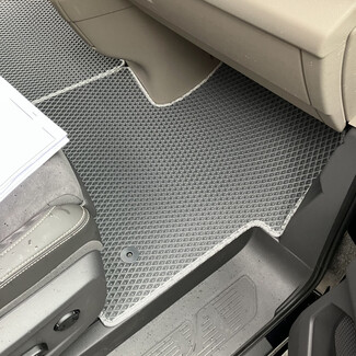 Ворсовые коврики на Volkswagen Multivan (T7) 2021 - 2026 в Хабаровске Ворсовые коврики на Volkswagen Multivan (T7) 2021 - 2026 в Хабаровске