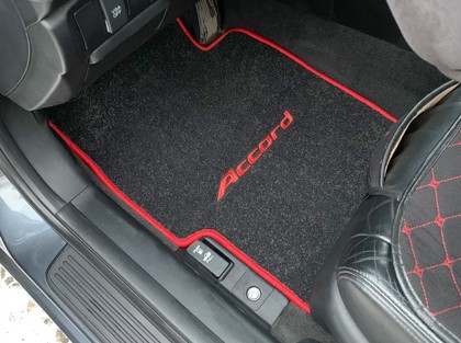 Ворсовые коврики на Honda Accord 7 2002&nbsp;-&nbsp;2008 в Хабаровске