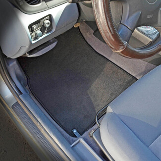 Ворсовые коврики на Nissan Almera 2 (N16) 2000&nbsp;-&nbsp;2006 в Хабаровске