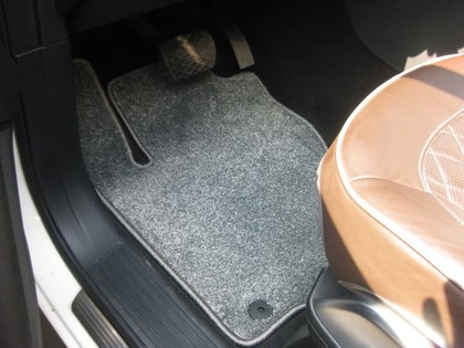 Ворсовые коврики на Mercedes ML (W166) 2011 - 2015 в Хабаровске Ворсовые коврики на Mercedes ML (W166) 2011 - 2015 в Хабаровске