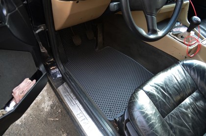 Ворсовые коврики на BMW 5 (E34) 1988&nbsp;-&nbsp;1997 в Хабаровске