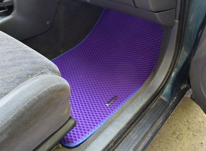 Ворсовые коврики на Toyota Camry (XV10) 1991&nbsp;-&nbsp;1996 в Хабаровске