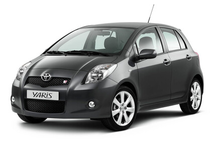 EVA коврики на Toyota Yaris II 2005&nbsp;-&nbsp;2011 в Хабаровске