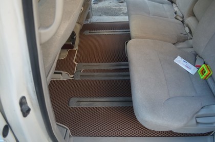 Ворсовые коврики на Honda Elysion 2004&nbsp;-&nbsp;2013 в Хабаровске