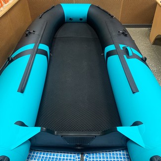 Коврики на Лодки Gladiator E350S  в Хабаровске