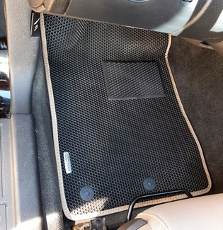 Коврики на Ford Mustang V 2004&nbsp;-&nbsp;2014 в Хабаровске