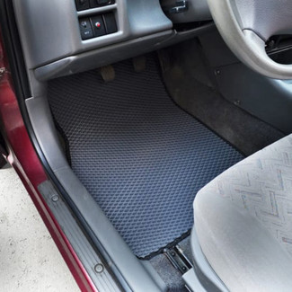 Коврики на Suzuki Baleno I 1995&nbsp;-&nbsp;2002 в Хабаровске