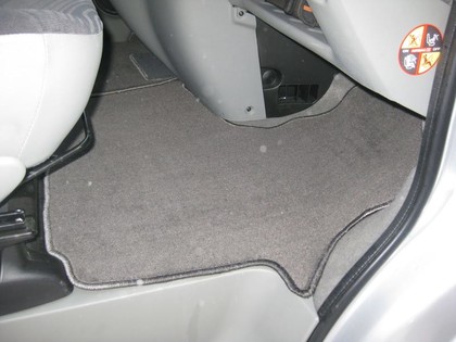 Ворсовые коврики на Renault Trafic II 2001&nbsp;-&nbsp;2014 в Хабаровске