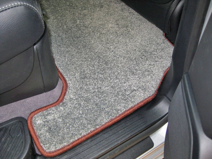 Коврики на Toyota Land Cruiser 200 2007&nbsp;-&nbsp;2021 в Хабаровске