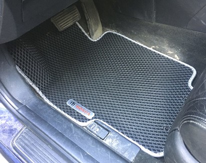 Ворсовые коврики на Honda Accord 7 2002&nbsp;-&nbsp;2008 в Хабаровске