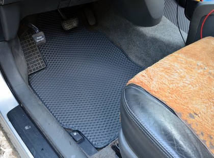 EVA коврики на Toyota Prius (20) 2004 - 2009 в Хабаровске EVA коврики на Toyota Prius (20) 2004 - 2009 в Хабаровске