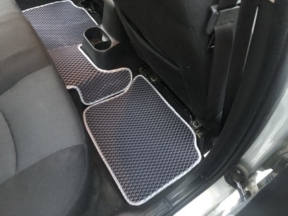 Коврики на ГАЗ Siber 2008 - 2010 в Хабаровске Коврики на ГАЗ Siber 2008 - 2010 в Хабаровске