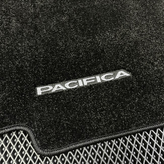 Ворсовые коврики на Chrysler Pacifica II 2016&nbsp;-&nbsp;2026 в Хабаровске