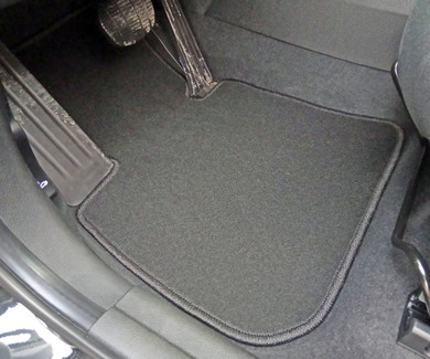 Коврики на BMW X1 (F48/F49) 2015&nbsp;-&nbsp;2022 в Хабаровске