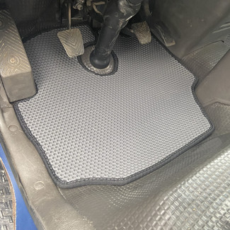 Коврики на Hyundai Porter II 2004 - 2026 в Хабаровске Коврики на Hyundai Porter II 2004 - 2026 в Хабаровске