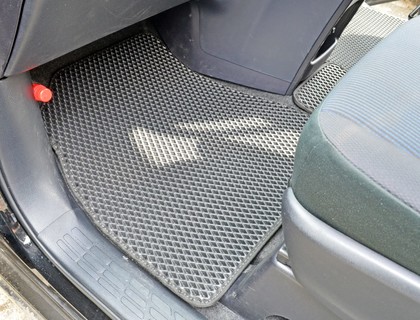 Ворсовые коврики на Toyota Esquire (R80) 2014&nbsp;-&nbsp;2021 в Хабаровске