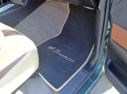 Коврики на Ford Bronco III 1980&nbsp;-&nbsp;1986 в Хабаровске