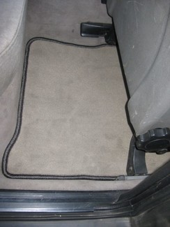 Ворсовые коврики на Audi 100 (C3) 1982&nbsp;-&nbsp;1991 в Хабаровске