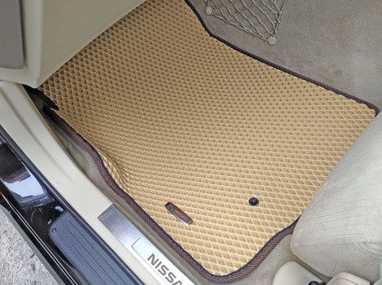 Ворсовые коврики на Nissan Fuga (Y50) 2004 - 2009 в Хабаровске Ворсовые коврики на Nissan Fuga (Y50) 2004 - 2009 в Хабаровске