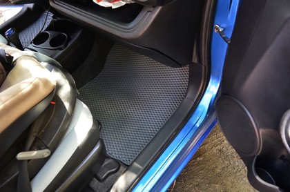 Коврики на Toyota Prius C 2011&nbsp;-&nbsp;2021 в Хабаровске