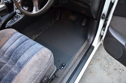 Коврики на Toyota Carina (T19) 1992&nbsp;-&nbsp;1996 в Хабаровске