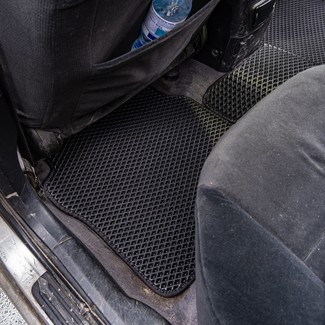 Коврики на Nissan Primera (P12) 2001 - 2008 в Хабаровске Коврики на Nissan Primera (P12) 2001 - 2008 в Хабаровске