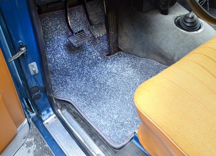 Коврики на ГАЗ 24 1969&nbsp;-&nbsp;1987 в Хабаровске