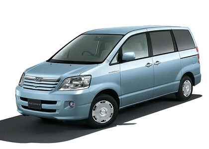 Ворсовые коврики на Toyota Noah (R60) 2001 - 2007 в Хабаровске Ворсовые коврики на Toyota Noah (R60) 2001 - 2007 в Хабаровске
