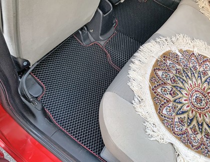 Коврики на Honda Fit I 2001 - 2007 в Хабаровске Коврики на Honda Fit I 2001 - 2007 в Хабаровске