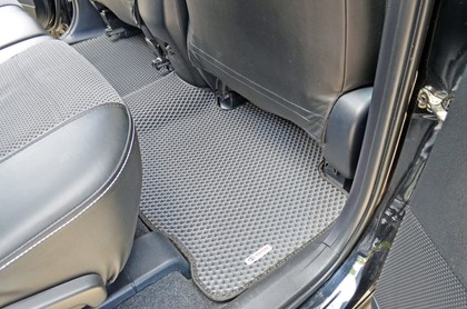 EVA коврики на Toyota Rav4 IV 2012 - 2019 в Хабаровске EVA коврики на Toyota Rav4 IV 2012 - 2019 в Хабаровске