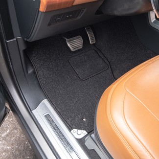 Ворсовые коврики на Land Rover Range Rover IV 2013 - 2022 в Хабаровске Ворсовые коврики на Land Rover Range Rover IV 2013 - 2022 в Хабаровске