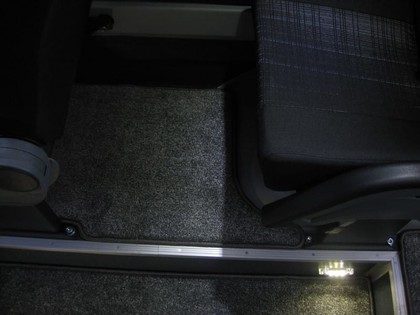 Ворсовые коврики на Mercedes Sprinter (W901-W905) 1995 - 2006 в Хабаровске Ворсовые коврики на Mercedes Sprinter (W901-W905) 1995 - 2006 в Хабаровске