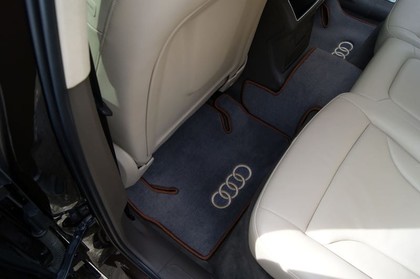 Ворсовые коврики на Audi SQ5 I 2008&nbsp;-&nbsp;2017 в Хабаровске
