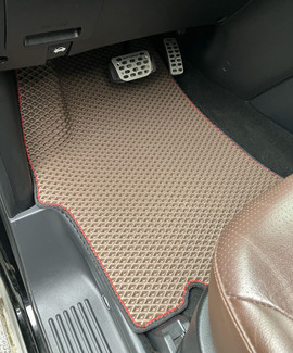 Коврики на Hyundai H1 II 2007 - 2022 в Хабаровске Коврики на Hyundai H1 II 2007 - 2022 в Хабаровске