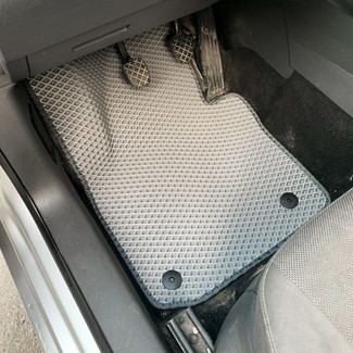 Ворсовые коврики на Volkswagen Caddy (2K) 2003 - 2020 в Хабаровске Ворсовые коврики на Volkswagen Caddy (2K) 2003 - 2020 в Хабаровске