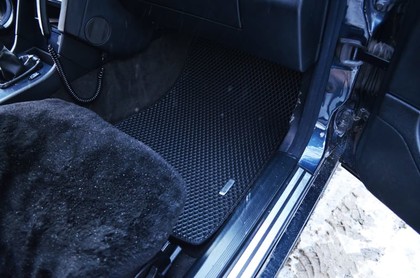 Ворсовые коврики на Mercedes C (W202) 1993 - 2000 в Хабаровске Ворсовые коврики на Mercedes C (W202) 1993 - 2000 в Хабаровске