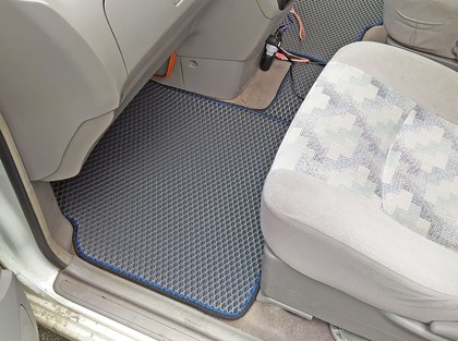 Коврики на Nissan Liberty (M12) 1998&nbsp;-&nbsp;2004 в Хабаровске