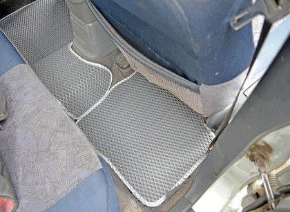 Ворсовые коврики на Honda HR-V I 1998&nbsp;-&nbsp;2005 в Хабаровске