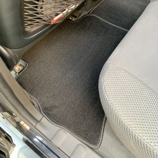 Коврики на Nissan Navara III 2004&nbsp;-&nbsp;2015 в Хабаровске