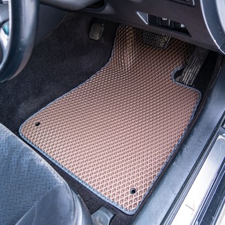 Коврики на Toyota Crown (S180) 2003&nbsp;-&nbsp;2008 в Хабаровске