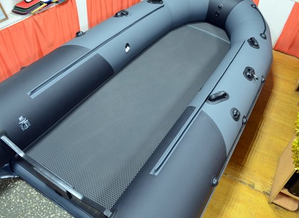 Ворсовые коврики на Лодки Таймень 4000 НДНД  в Хабаровске