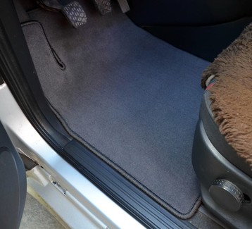 Коврики на Mercedes Vaneo 2001&nbsp;-&nbsp;2006 в Хабаровске