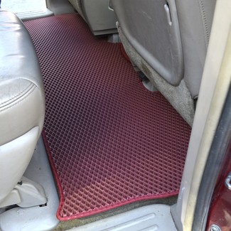 Коврики на Toyota Sienna II 2003 - 2010 в Хабаровске Коврики на Toyota Sienna II 2003 - 2010 в Хабаровске