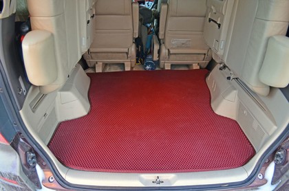 EVA коврики на Toyota Alphard (H10) 2002 - 2008 в Хабаровске EVA коврики на Toyota Alphard (H10) 2002 - 2008 в Хабаровске