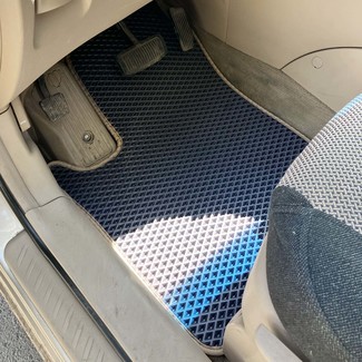 EVA коврики на KIA Carens II 2006&nbsp;-&nbsp;2012 в Хабаровске