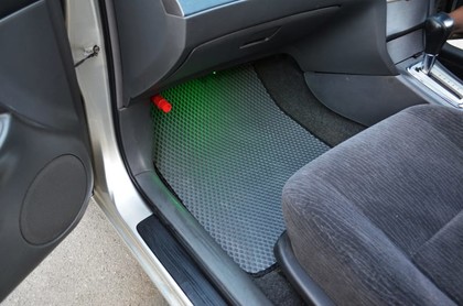 Ворсовые коврики на Toyota Allion I 2001 - 2007 в Хабаровске Ворсовые коврики на Toyota Allion I 2001 - 2007 в Хабаровске