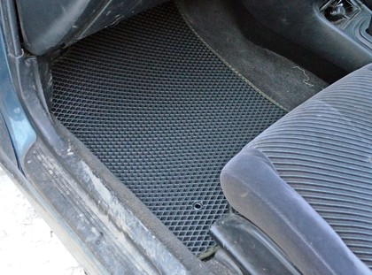 Коврики на Toyota Sprinter Marino 1992&nbsp;-&nbsp;1997 в Хабаровске