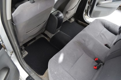 EVA коврики на Toyota Prius (20) 2004 - 2009 в Хабаровске EVA коврики на Toyota Prius (20) 2004 - 2009 в Хабаровске